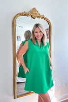 entro kelly green ribbed dress